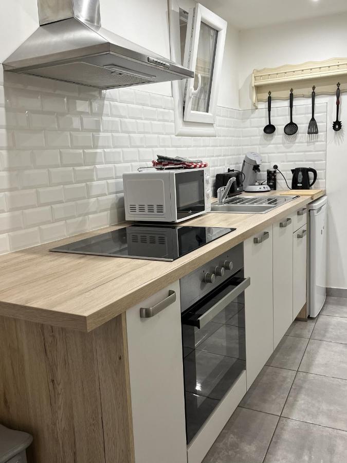 - 2 Personnes - Classe Apartment Maureillas